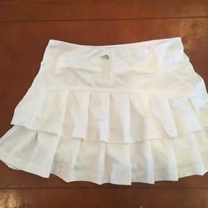 Ideology Tennis Skirt with built in shorts, Sz M,